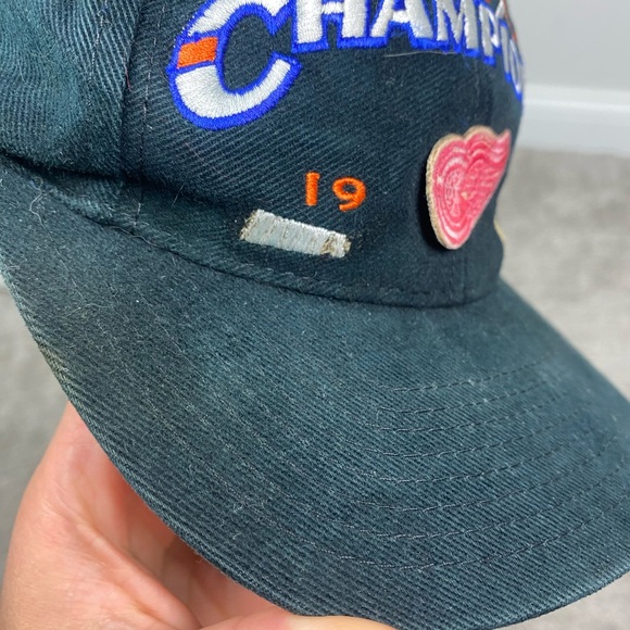 Vintage 90s red wings Stanley cup champions snapchat hat‎ - Picture 8 of 8